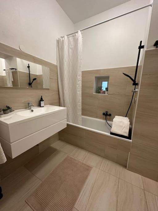 Modernes 2 Zimmer Apartment Berlin Eksteriør billede